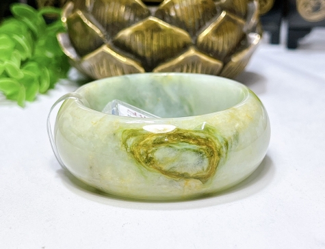 Vòng đá phong thủy