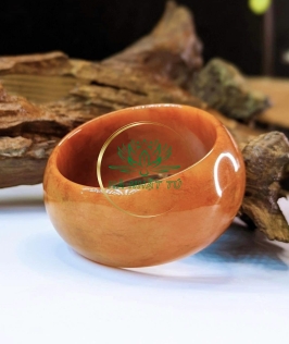 Vòng Ngọc Huyết 