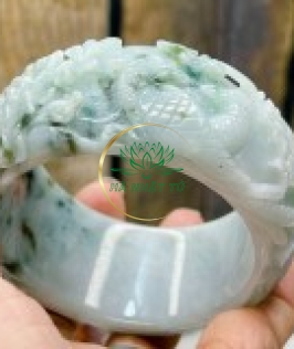 Vòng chạm siêu đẹp 1 