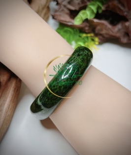Vòng sơn thuỷ 