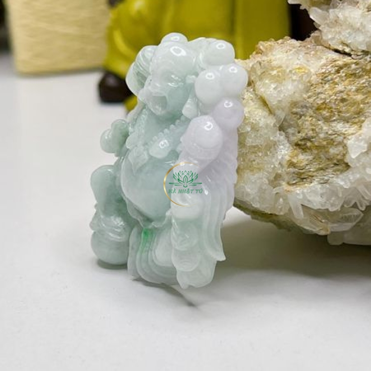 Bức Phật đi lặc