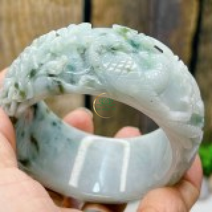Vòng chạm siêu đẹp 1 
