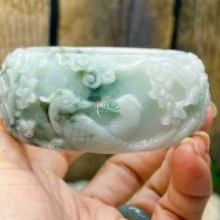 Vòng chạm siêu đẹp 1 
