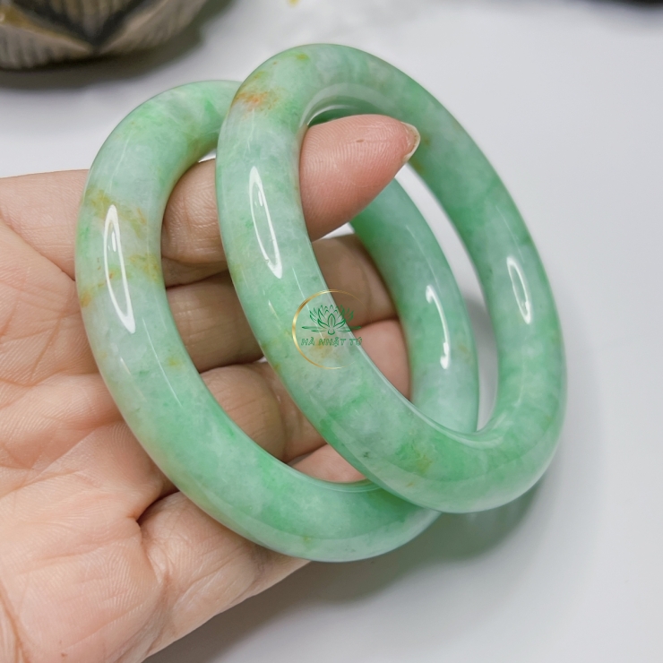 Vòng ngọc xanh táo 
