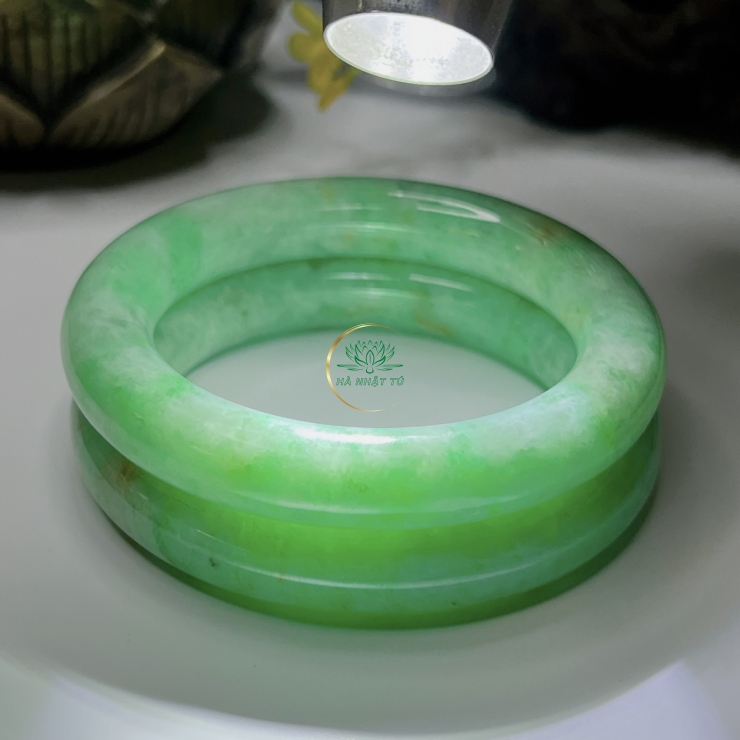 Vòng ngọc xanh táo 