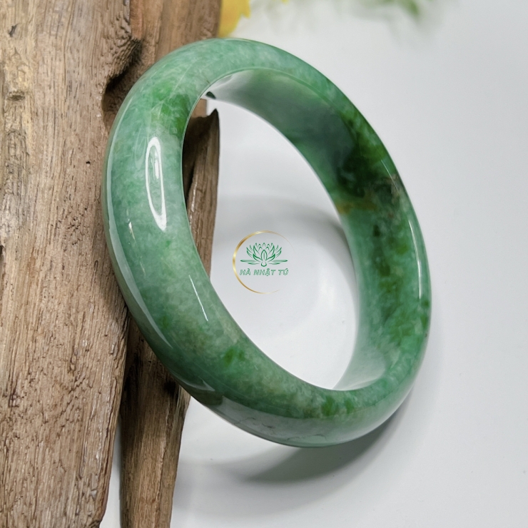 Vòng cẩm thạch xanh lý 